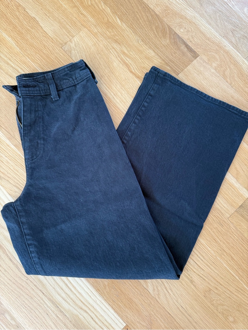 Universal Thread Sailor Wide-Leg Jeans in Black